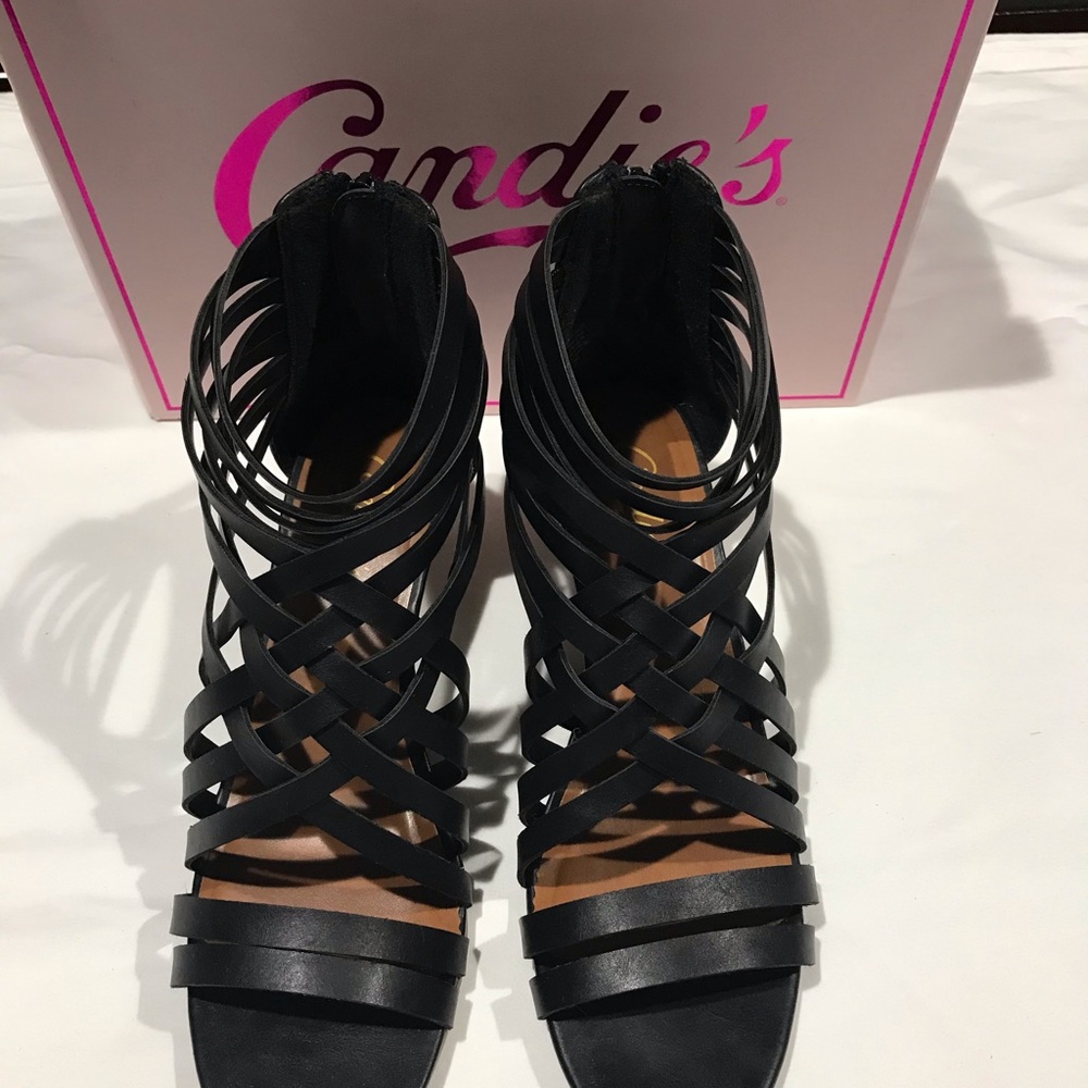 Women’s Candie’s black sandals. Size 9